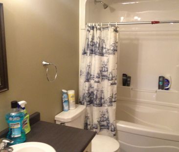 309 Glenridge Ave – Upper - Photo 6