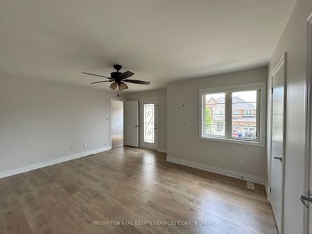 For Lease - 981 Goring Circle, Newmarket, Ontario - Photo 5