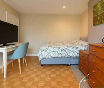 2 bedroom maisonette to rent - Photo 2