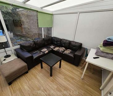 ??students?? All Rooms Available! Student House Share - Salisbury A... - Photo 4