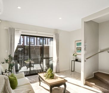 Modern 2 bedroom townhouse! - Photo 6