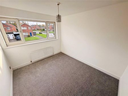 3 bedroom detached house to rent - Photo 4