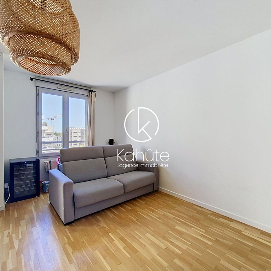 Location Appartement 3 pièces 69m² - Photo 1