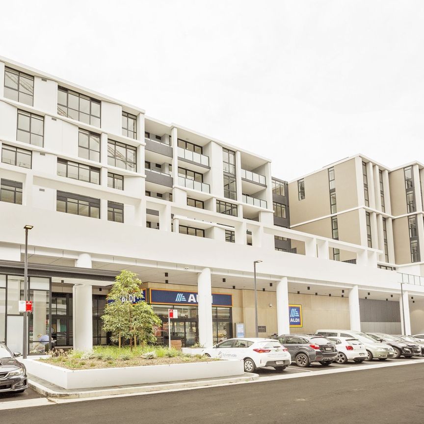 303/9 Village Place, Kirrawee - Photo 1