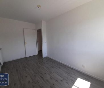 Location Appartement 4 pièces 72m² EVREUX 27000 - Photo 6