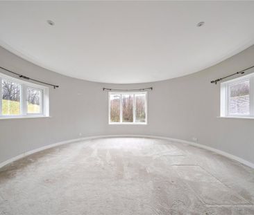 5 bedroom detached house to rent - Photo 1