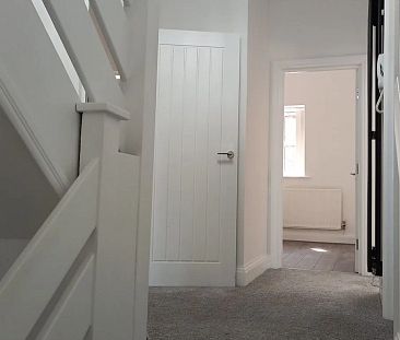 St. Johns Road (6 bed) - Photo 1