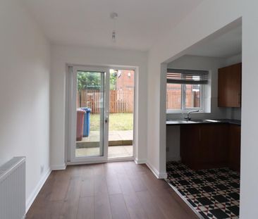 2 bedroom House To Let Total Size: 593 SQ FT - Photo 1