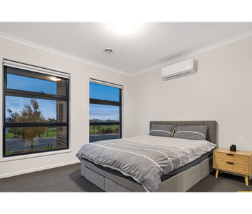 11 Alaska road, Truganina, Vic 3029 - Photo 1