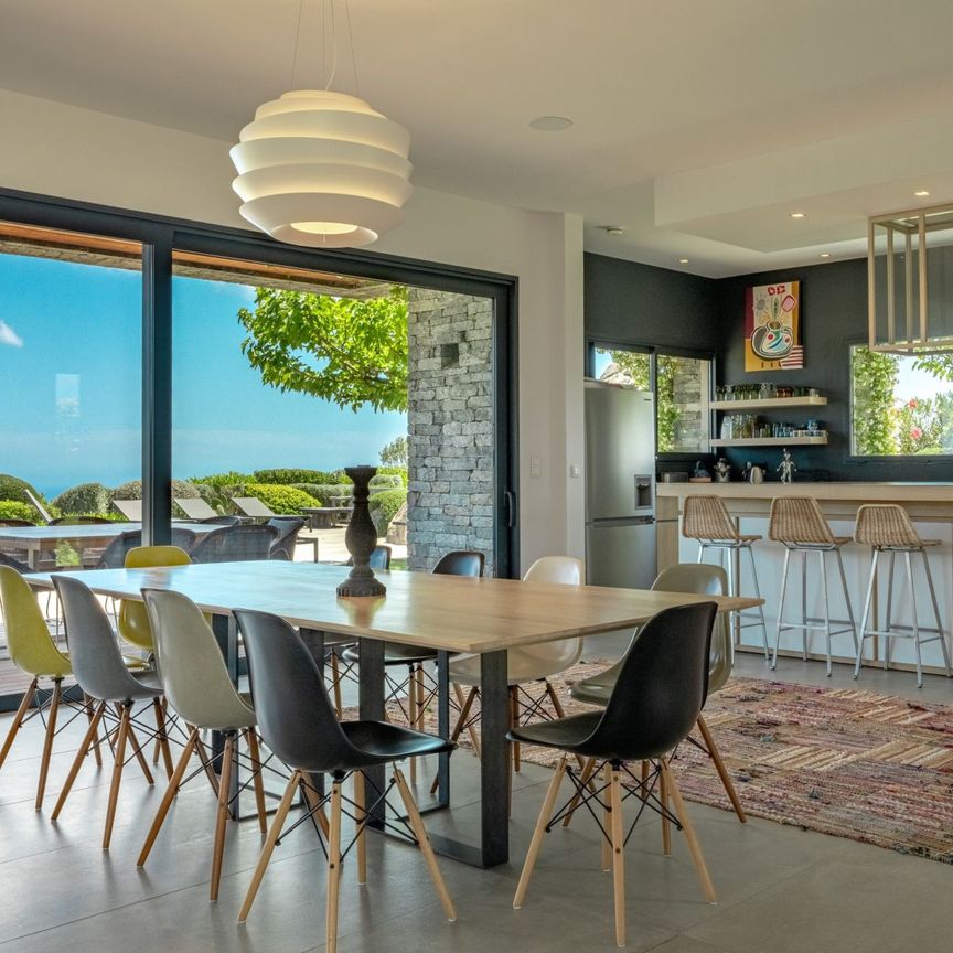 Rental Villa Porto-Vecchio 7 Rooms 320 m² - Photo 1