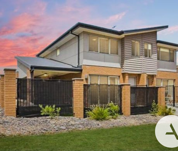 57 Turbayne Crescent, Forde ACT 2914 - Townhouse For Rent | Domain - Photo 1