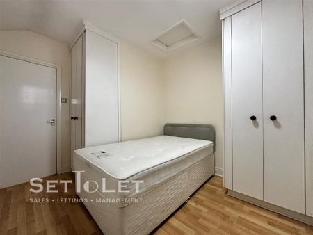 1 bedroom apartment to rent - Photo 3