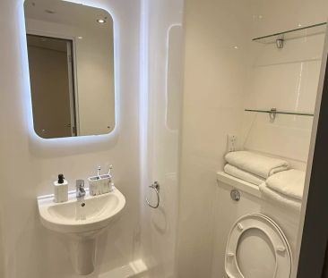 Classic Ensuite - Photo 1