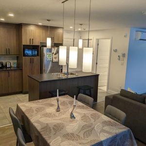 3 1/2 style condo à louer - Photo 2