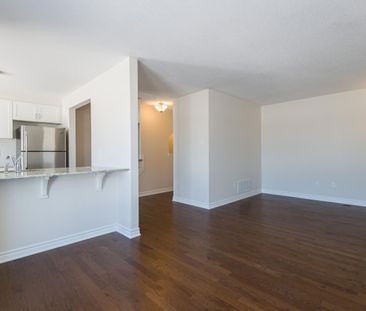 For Lease - 195 Par-La-Ville Circle, Stittsville - Munster - Richmo... - Photo 6