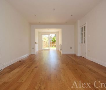 3 bedroom semi-detached house to rent - Photo 1