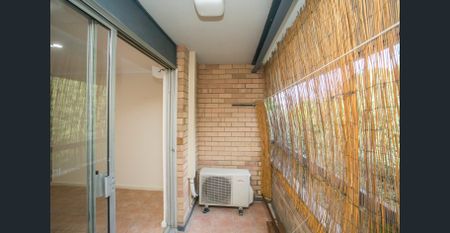 Spacious Subiaco Apartment - Photo 2