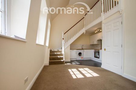 1 bedroom flat to rent - Photo 2