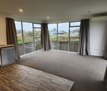 ENJOY THE SUN IN SUNNY SUNSTONE - Photo 2