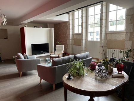 Location Appartement 3 pièces 115m² POITIERS 86000 - Photo 4