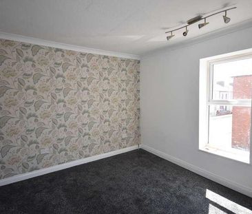 Marsh Street, Barrow-in-furness, LA14 - Photo 6