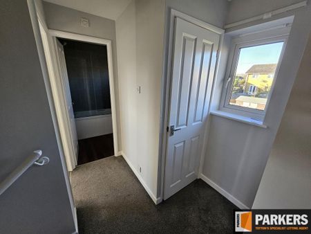 3 bedroom semi-detached house to rent - Photo 4