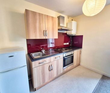 Studio to rent - Photo 6