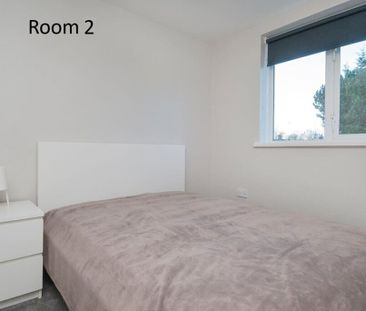 4 bedroom terraced house to rent - Photo 5