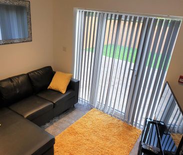 1 bedroom in a house share to rent - Photo 1