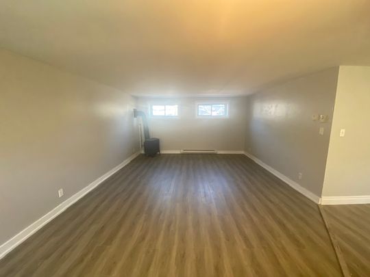 34 Greer St, Kingston, ON K7K 2V9 - Photo 1