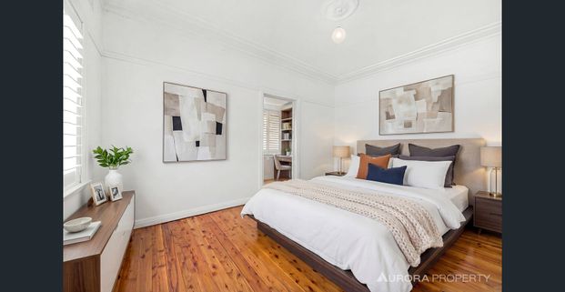 SUNDRENCHED 2 BEDROOM PLUS SUNROOM SEMI WITH PRIVATE GARDEN - Photo 1