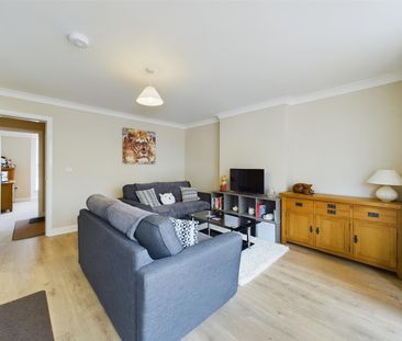 Westbourne Grove, YO11 2DL, Scarborough - Photo 1