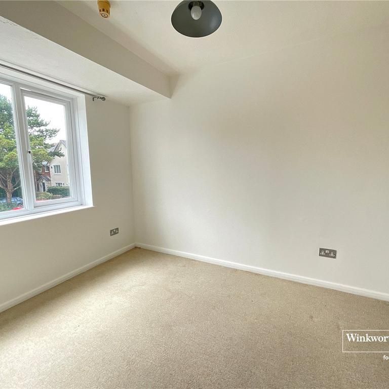 2 bedroom maisonette to rent - Photo 1