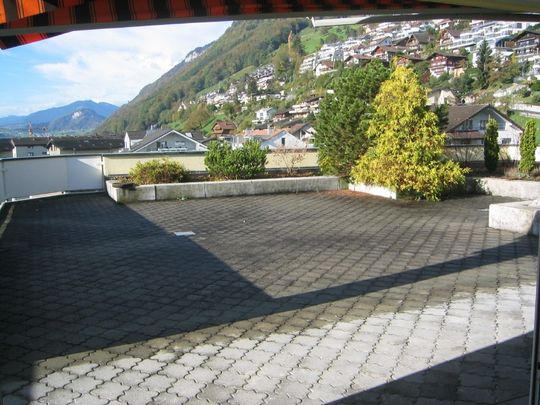 5 1/2-Zimmer-Attikawohnung mit riesiger Terrasse - Photo 1