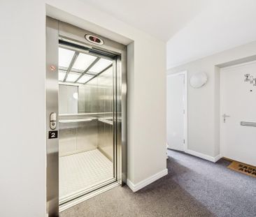 2 bedroom flat to rent - Photo 3