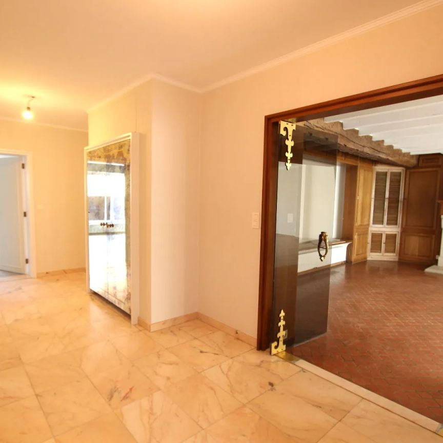 RIANT APPARTEMENT MET GROOT TERRAS EN 3 SLAAPKAMERS - Foto 1