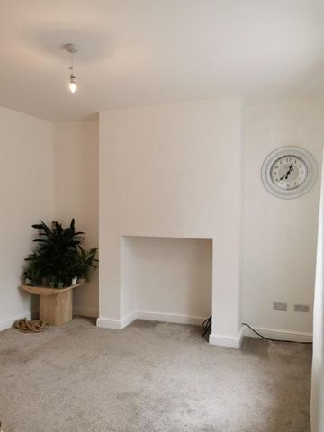 Jennetts Crescent, Otley, LS21 3EB - Photo 3