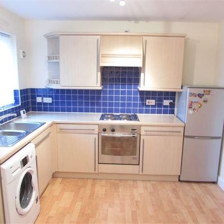 2 bedroom apartment to rent - Photo 3