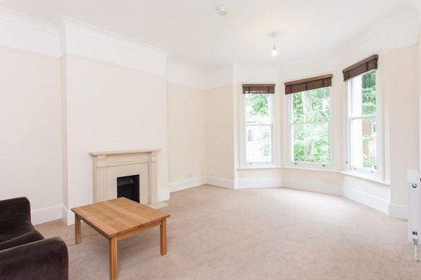 3 bedroom flat to rent - Photo 1