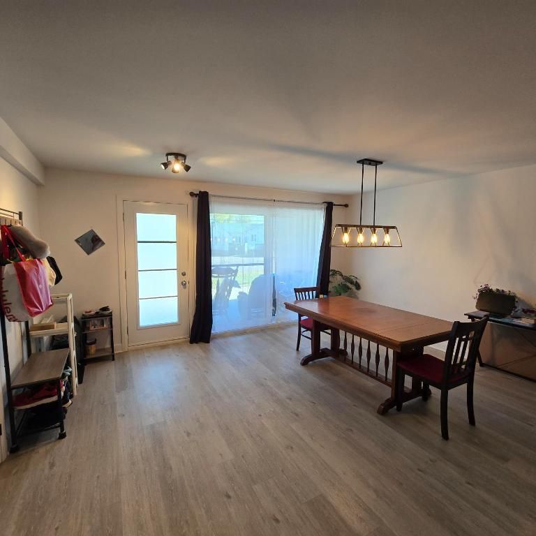 Logement 4 1/2 à louer (1ER NOVEMBRE 2025) - Photo 1