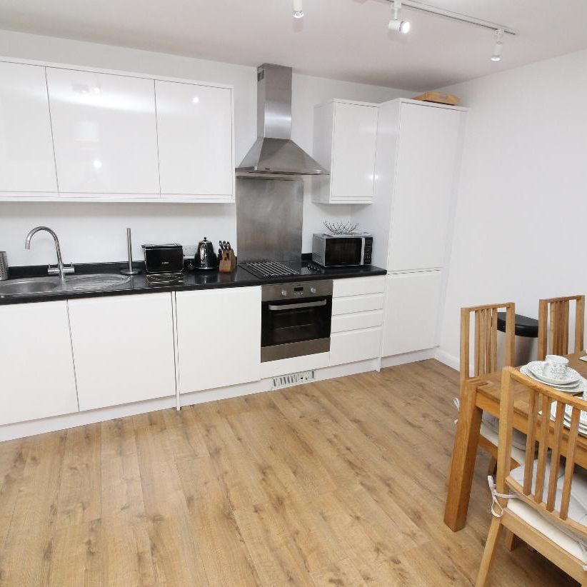 Lotus House, Yoga Way, Worcester Park - Photo 1