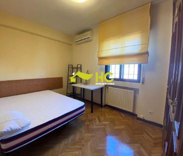 Villaviciosa De Odón - Photo 3