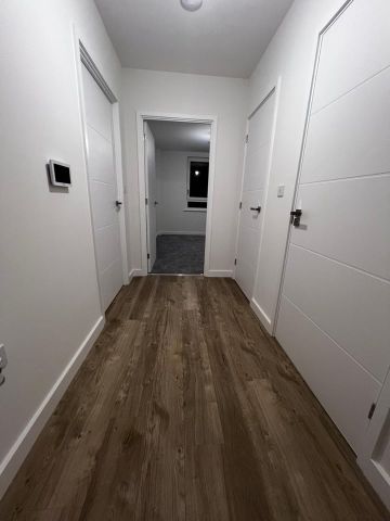 1 Bed Flat, Wray Avenue, E16 - Photo 3