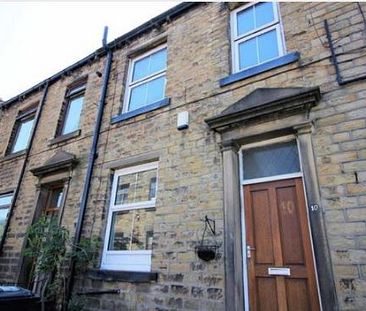 Hoyle House Fold, Huddersfield, HD7 5NG - Photo 1