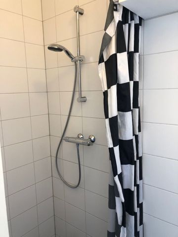 Te huur: Kamer Engelenburgstraat in Den Haag - Photo 5