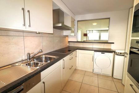 Apartment for rent, rue du Lac (district Riviera-Pays-d’Enhaut, Switzerland) - Photo 5