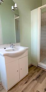 Location Appartement 2 pièces 52m² PERIGUEUX 24000 - Photo 3