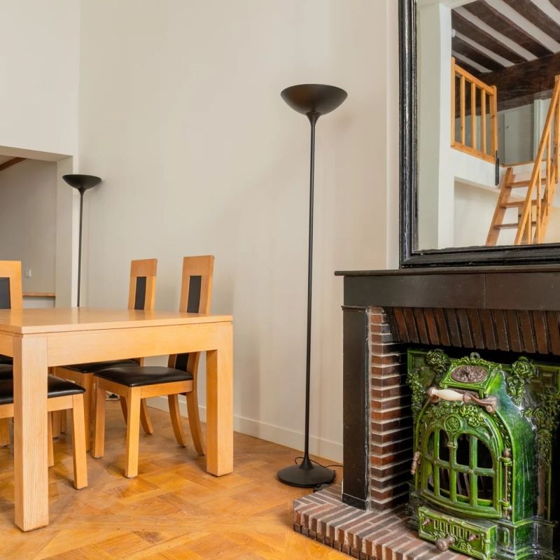 PARIS 4ème - PLACE DES VOSGES (Près) - Photo 1