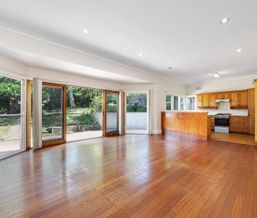Character-Filled Family in Prime Lindfield Location - Photo 1