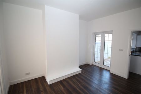 Norman Road, Wrexham, LL13 - Photo 4